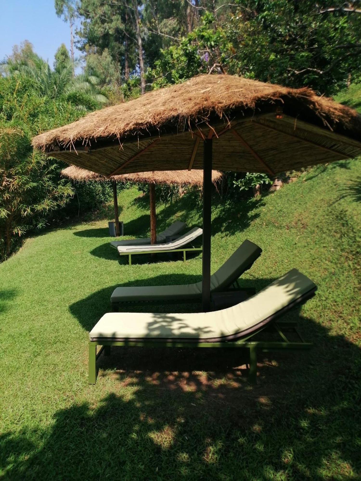 Inn On The Lake Kibuye Экстерьер фото